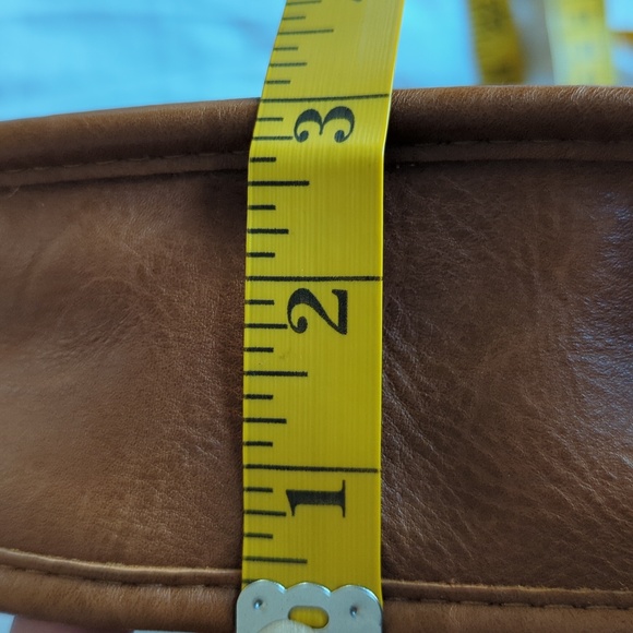 Ahdorned Social Threads Classic Vegan Leather Messenger Crossbody Bag in Camel - Picture 11 of 11